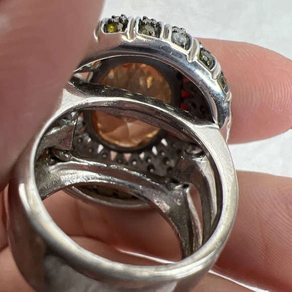 Large Statement Ring Costume Bold Yellow Mob Wife Modern - Picture 7 of 10